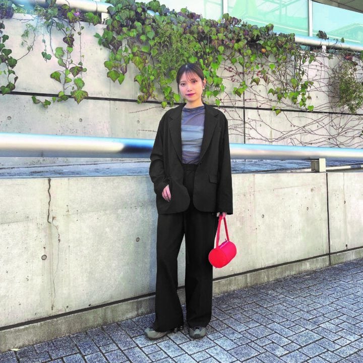 【SNAP】ハイテクスニーカーでこなれ感を♡岡田美里さん