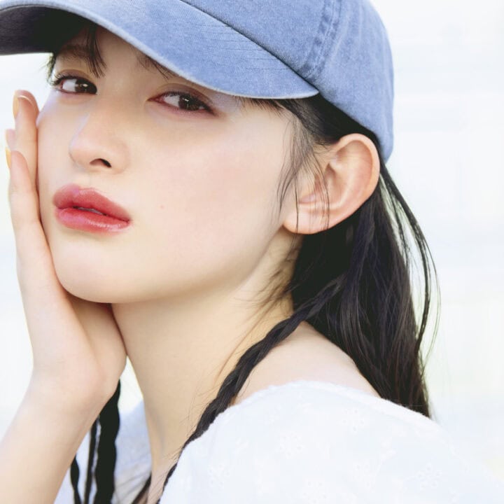 【超ときめき♡宣伝部・菅田愛貴】スニーカーstyleにマッチ！春のトレンドLip③【ちょい大人な★深みベリー】