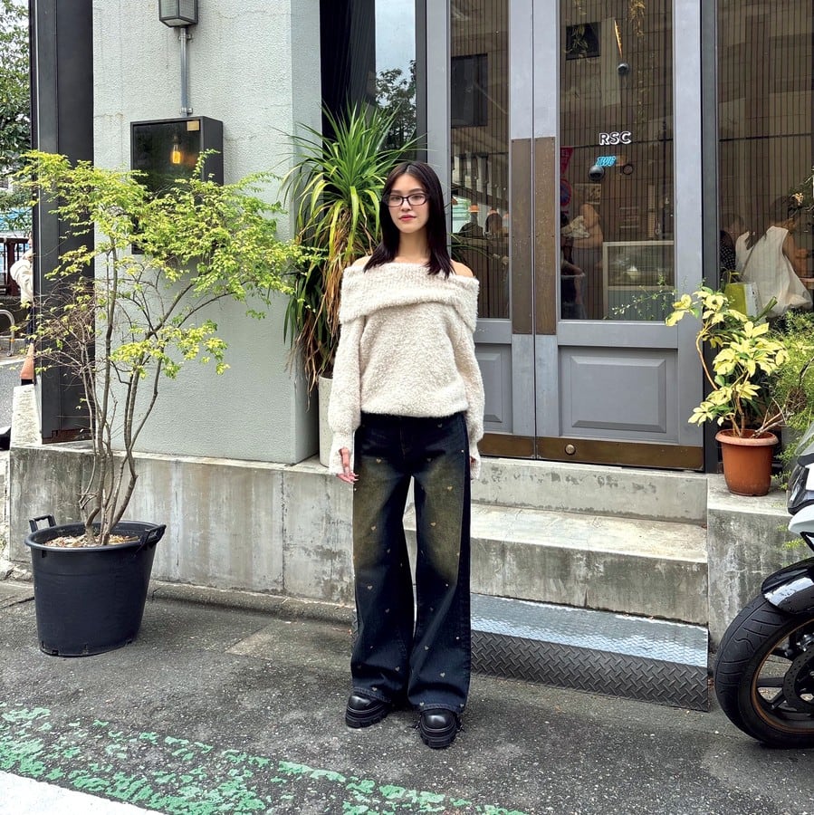 SNAP】今季らしいタック入りニット♡佐藤百華さん｜【公式】mini WEB